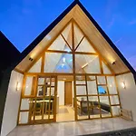 Martos Villa Dieng